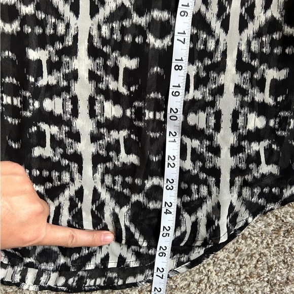 🦋 Express Black White Tank Top Spaghetti Strap Halter Flowy Blouse - Picture 7 of 8